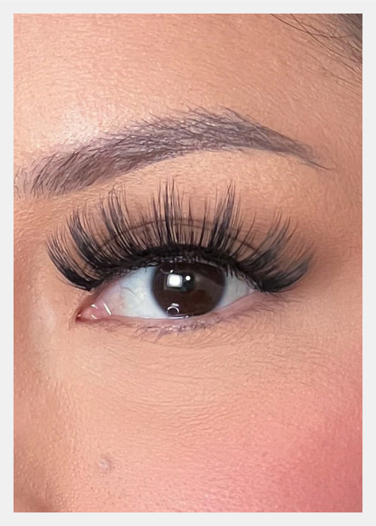 D-LUX Curl Premium Faux Mink Lashes - Dolores