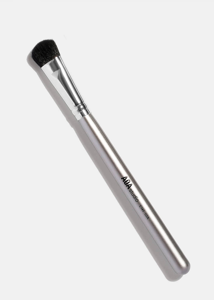 Silver E145 Ultra Large Blending Brush