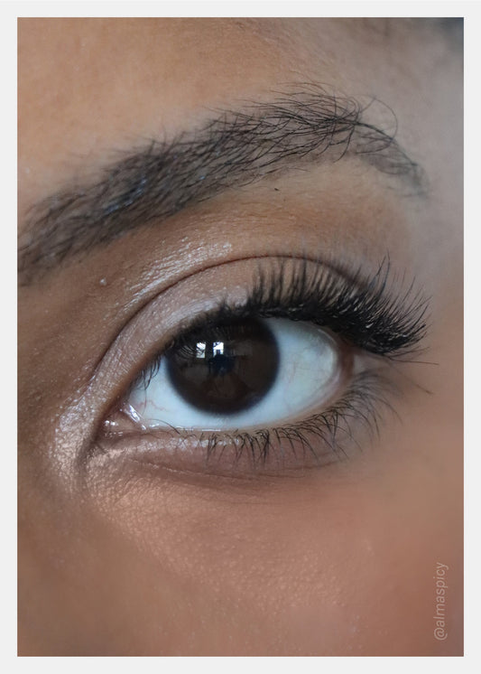 Magical Girl Light Eyelashes – Okimi