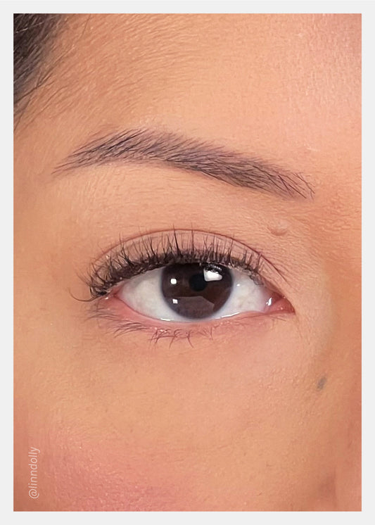 Nearly Naked Lashes – Effortless