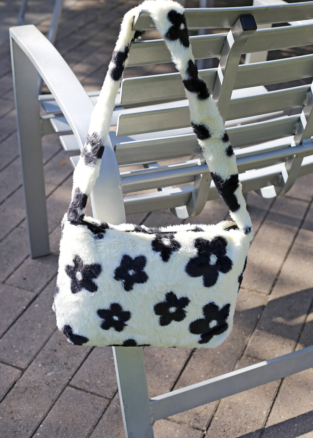 Daisy Shoulder Bag