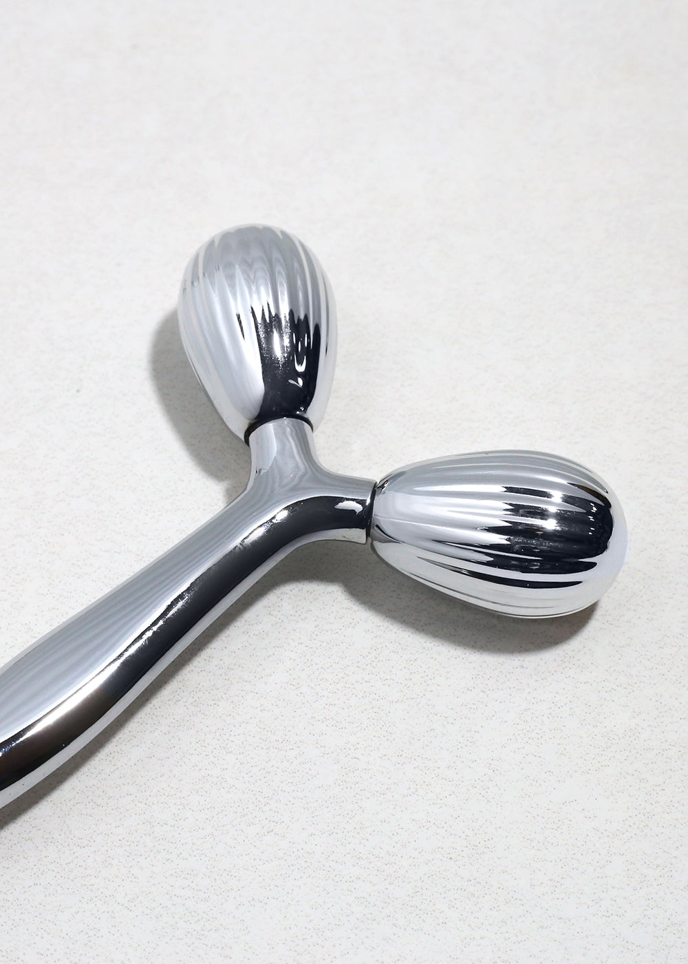 Célavi Facial Roller Massager