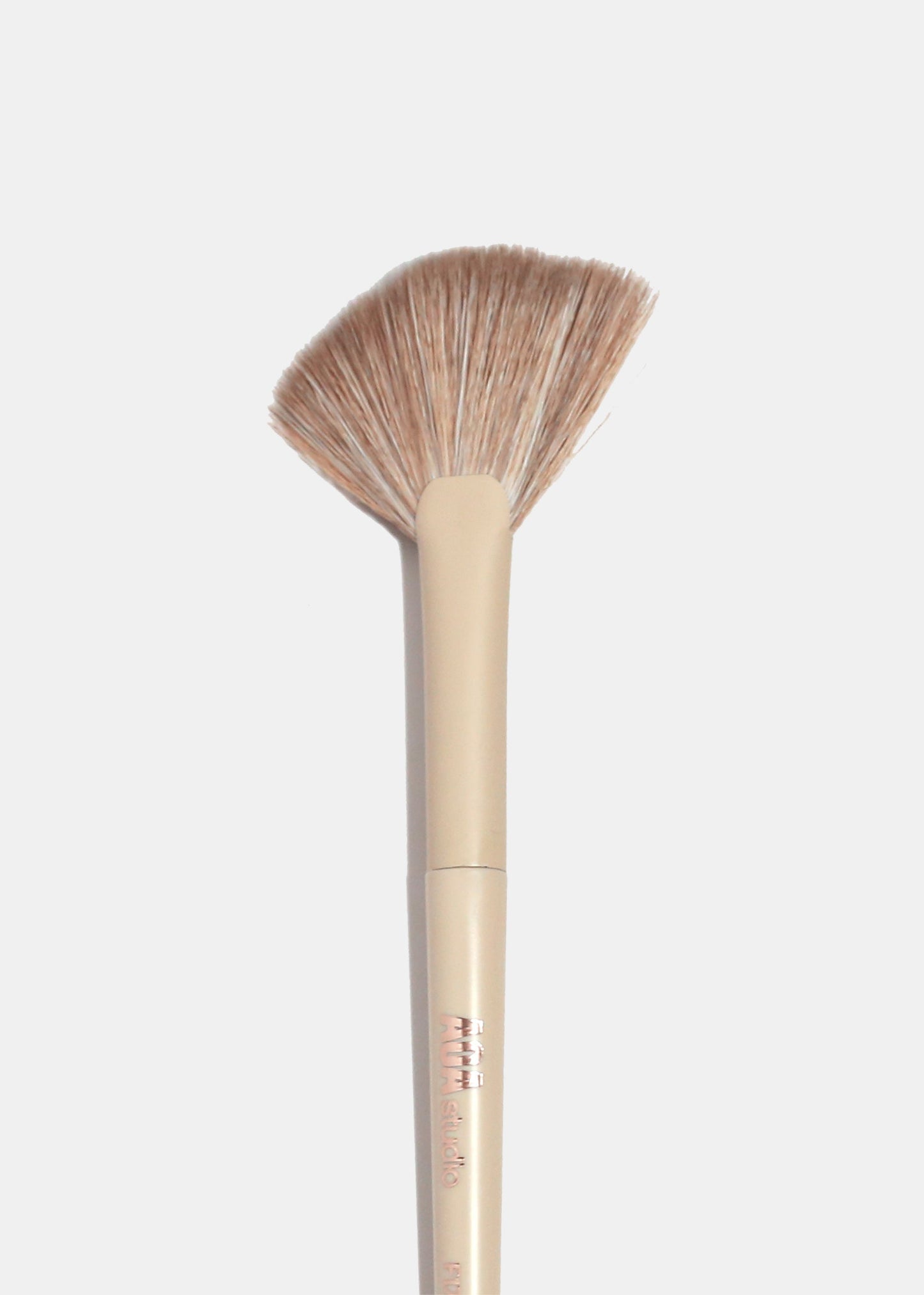 AOA Hero Single Brush – F17 Fan Brush