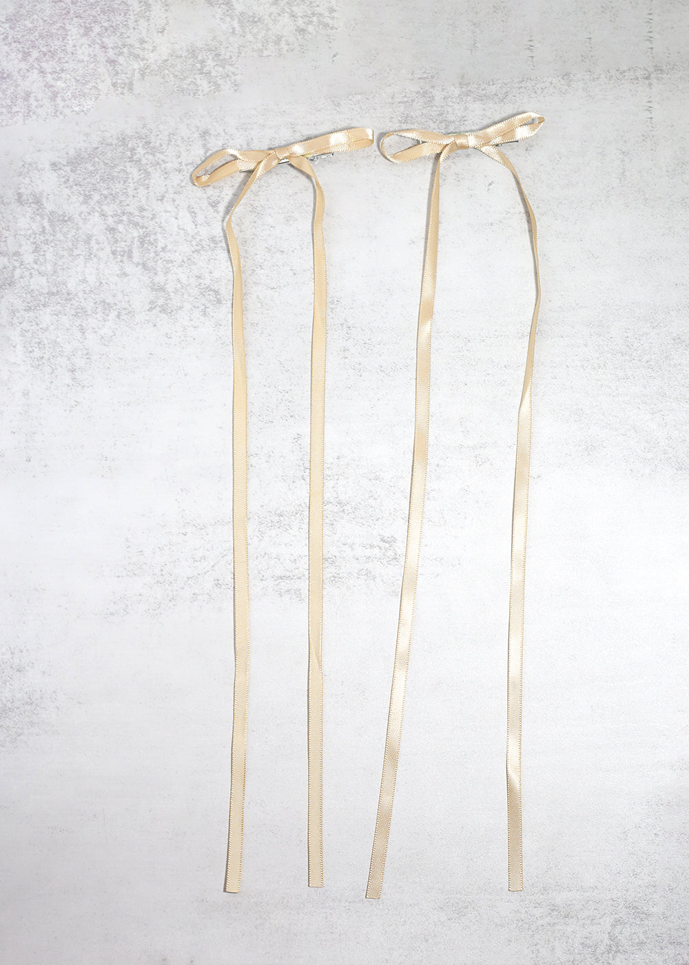 2 PC Long Thin Bow Hairclips