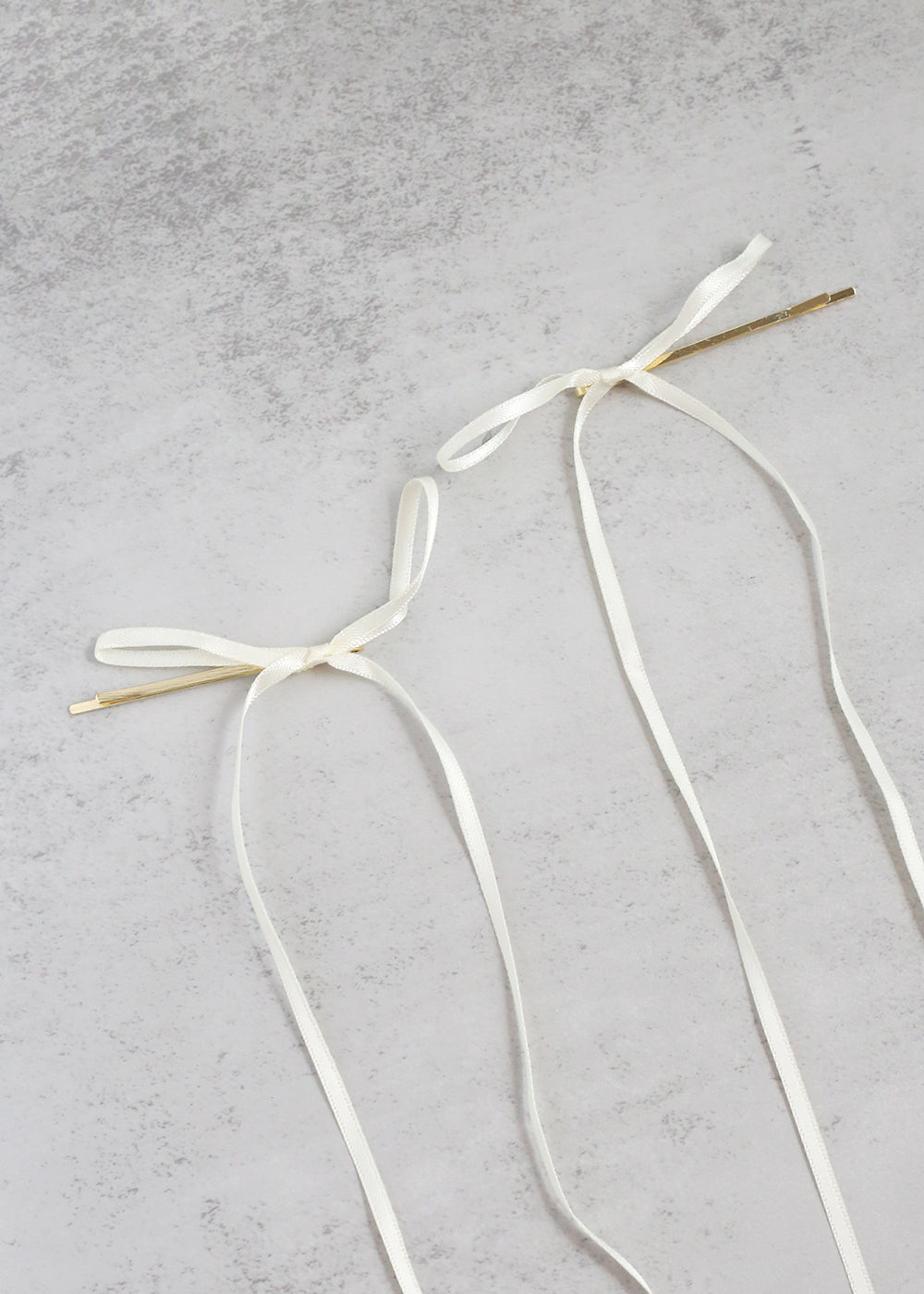 Cute 2 PC Thin Hair Bow Pins