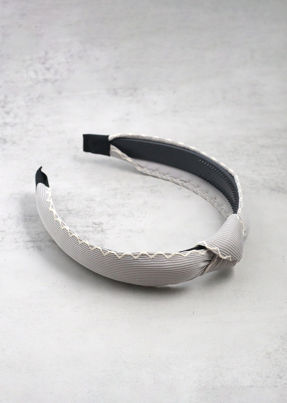 Cute Knotted Headband