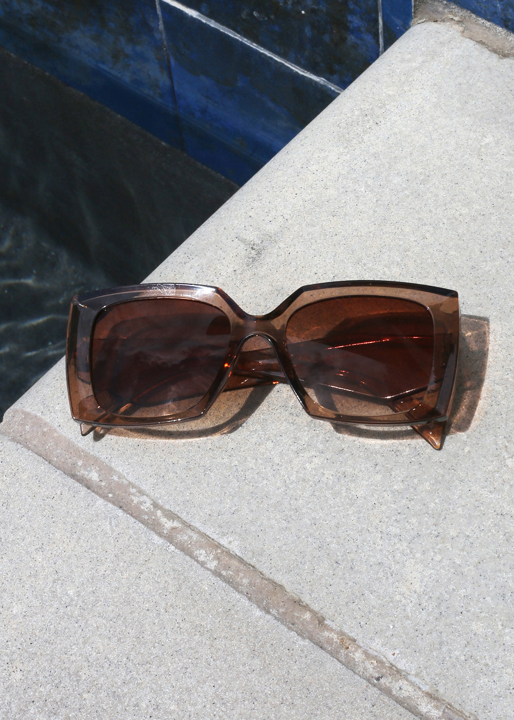Oversized Trendy Sheer Sunglasses