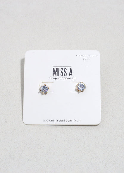 Classic Cubic Zirconia Stud Earrings - Gold