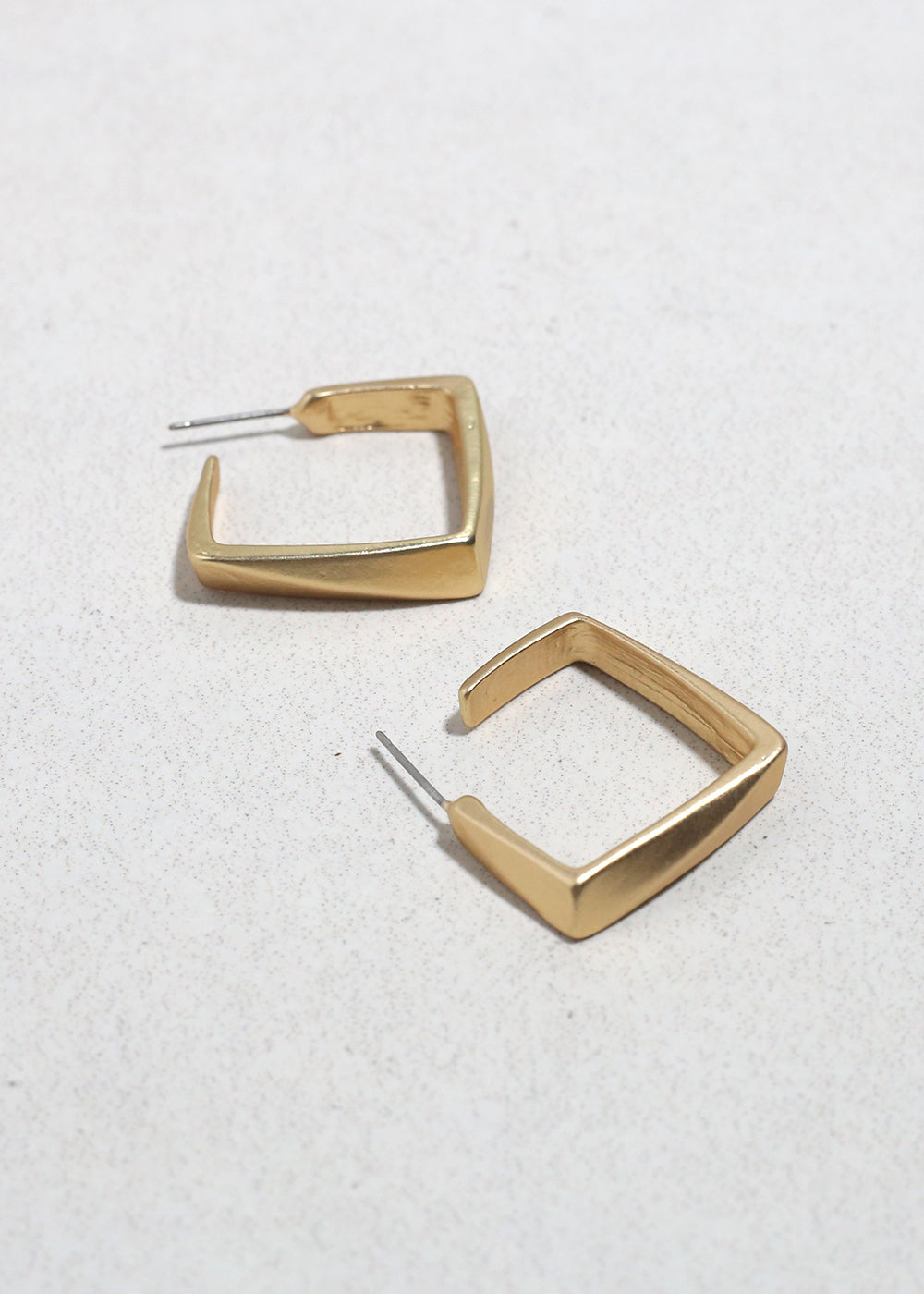 Sculpted Square Hoops
