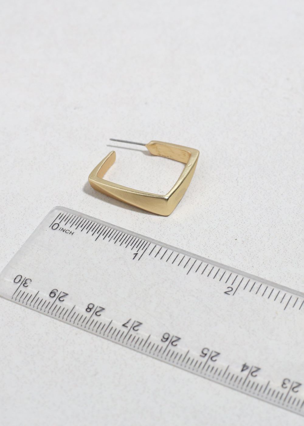 Sculpted Square Hoops