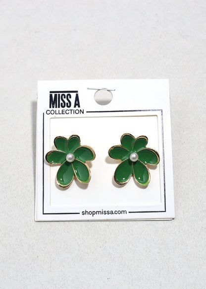 Petal Pop Stud Earrings