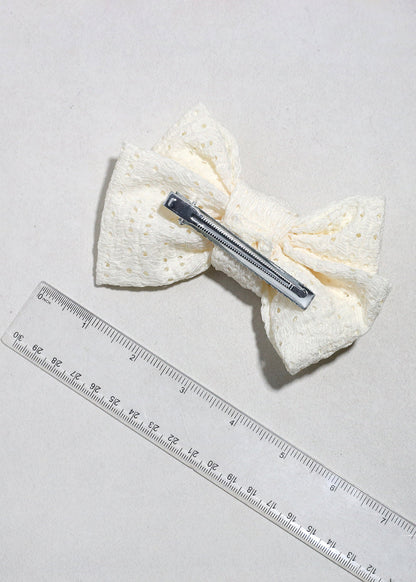 Sweet Eyelet Bow Clip