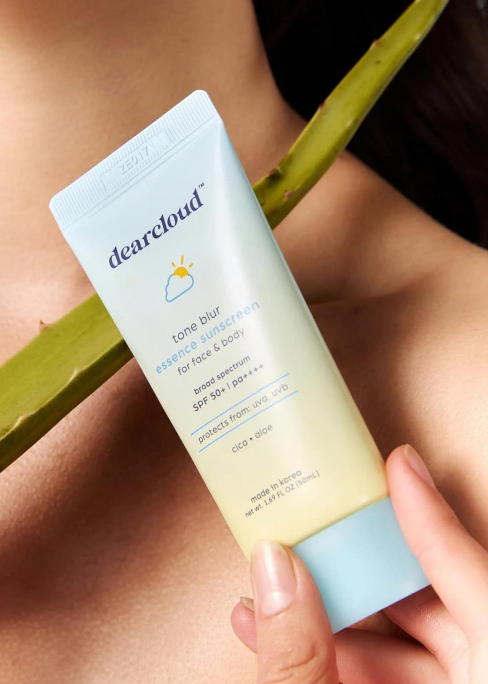dearcloud Tone Blur Essence Sunscreen 50g